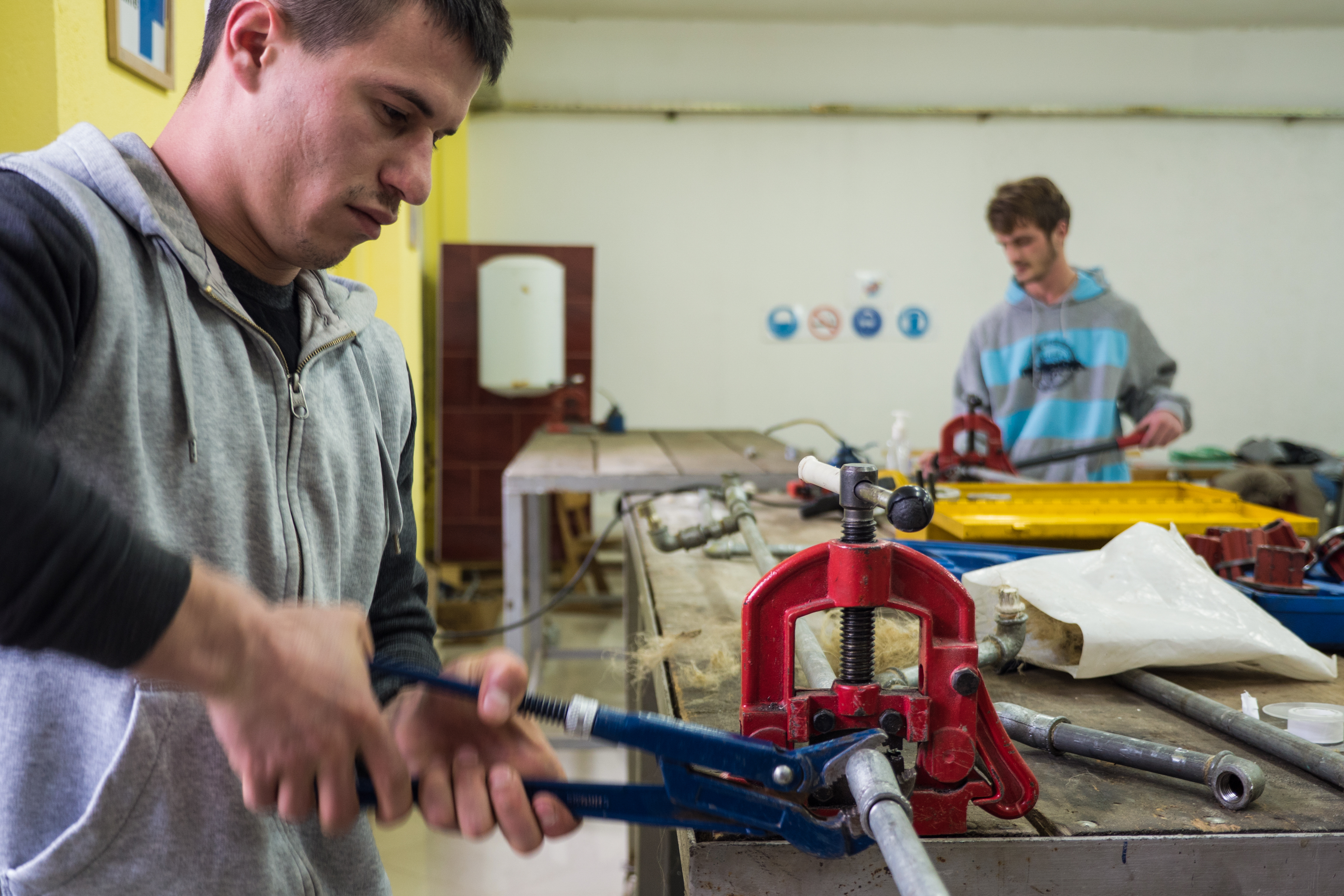 Im von der Kindernothilfe geförderten Traningszentrum in Mitrovica erhielten schon tausende junger Leute eine Ausbildung.