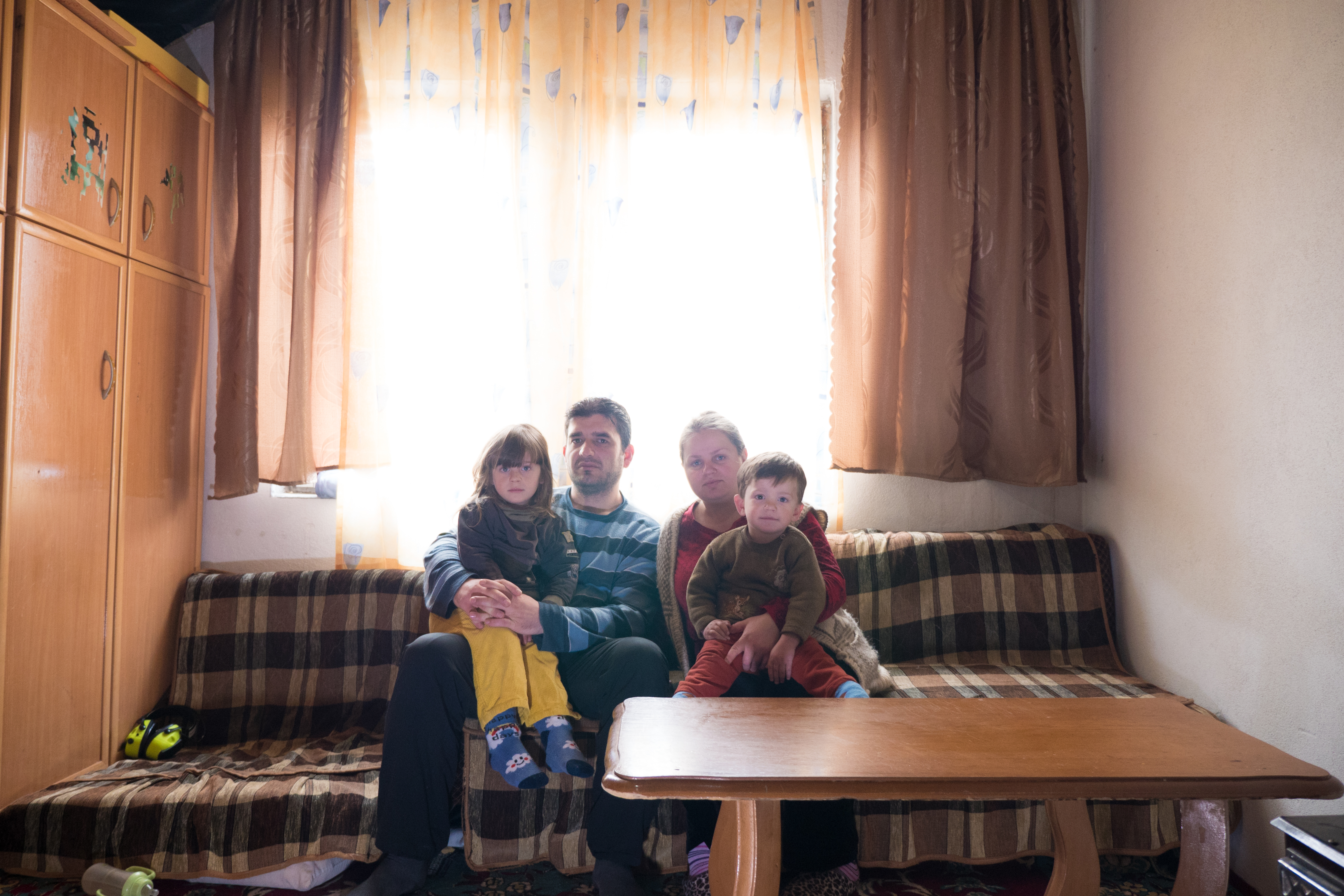 Die Familie von Albert Isufi ist nach der Abschiebung beim Bruder untergekommen, in einem Rohbau, ohne Bad, Küche, fließendes Wasser.