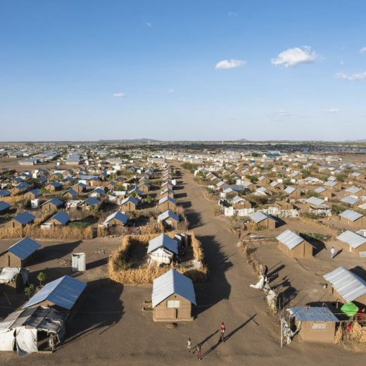 Rund 190.000 Menschen leben im Flüchtlingscamp von Kakuma in Kenia (Credit: Johanniter /Fassio)